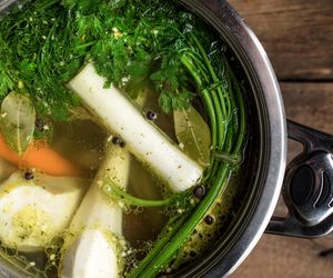 Rosół nie jest dla każdego. Lekarka zdradza, kto powinien trzymać się z daleka