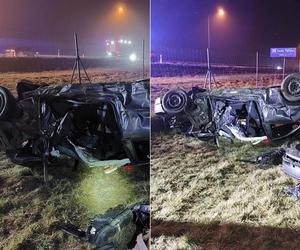 Koszmarny wypadek na A2 pod Łodzią! 18-latka i 20-latek z BMW nie żyją [ZDJĘCIA].