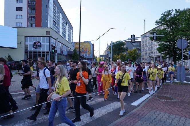 Igry 2024. Barwny korowód studentów przeszedł ulicami Gliwic