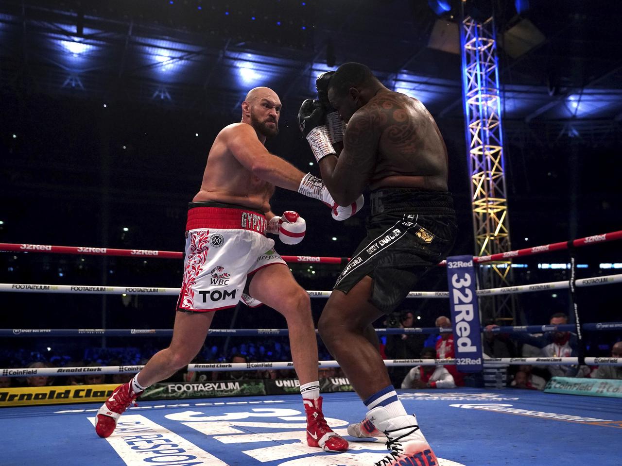 Tyson Fury POTWORNIE znokautował Dilliana Whyte! Co to był za cios! Mistrz obronił pas!