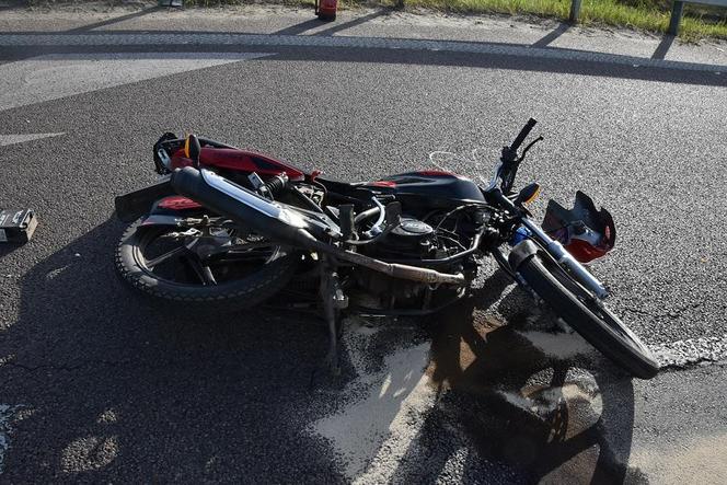 Tragiczny wypadek na drodze krajowej nr 2 w Białej Podlaskiej. Nie żyje motocyklista