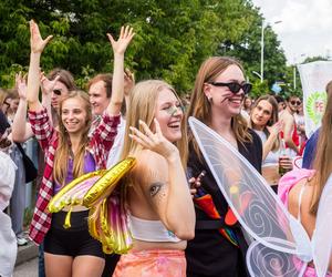 Juwenalia Śląskie 2024. Studenci podbili Katowice i będą szaleć do końca tygodnia. Zaczęli od korowodu