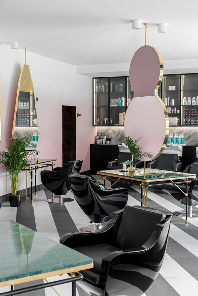 Salon piękności w stylu luksusowej kawiarni