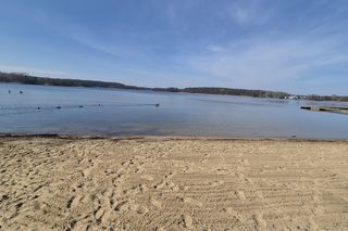 To miasto w Polsce ma najwięcej jezior. Wcale nie znajduje się na Mazurach