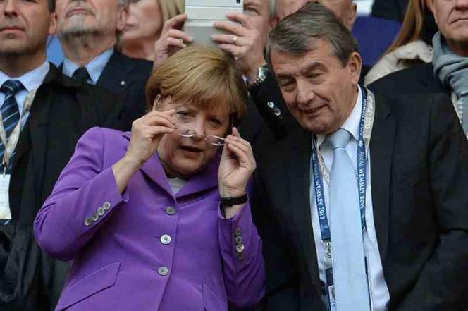 Borussia - Bayern, Angela Merkel