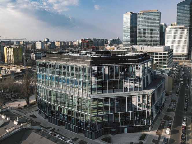 Budynek biurowy „The FORM” z innymi funkcjami usługowymi, Warszawa ul. Pańska/Miedziana