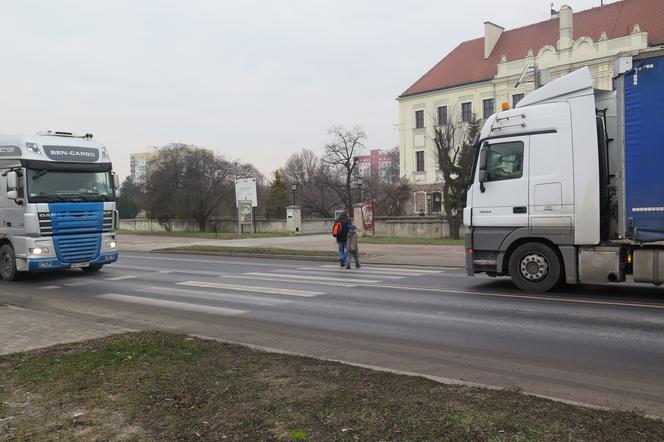 Przejście podziemne zamiast kładki?