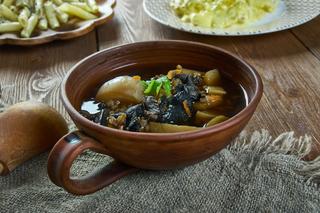 Wigilia 2022. Tradycyjne potrawy na świątecznym stole