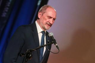 Macierewicz dłużej nie mógł tego trzymać w sobie. Ujawnił wszystko o raporcie nt. katastrofy smoleńskiej 