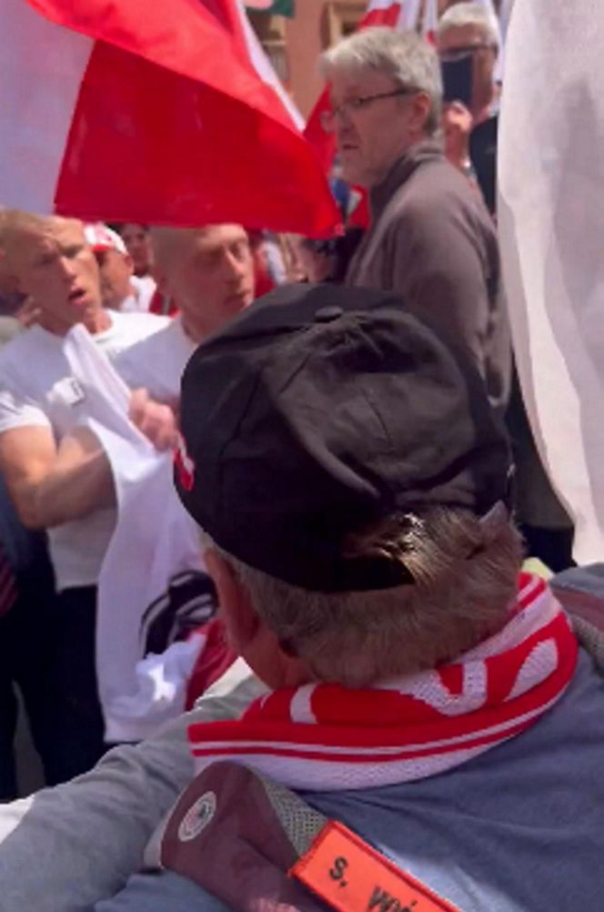 Incydent w Warszawie. Faszyści na marszu! Doszło do szarpaniny