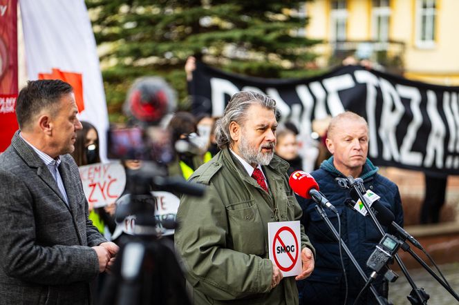 Smogowe płuca trafiły do Nowej Rudy. Zobacz zdjęcia instalacji!