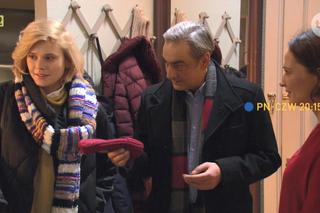 Na Wspólnej odc. 2849. Aniela (Barbara Liberek), Wiktor (Robert Gonera), Joasia (Anna Cieślak)