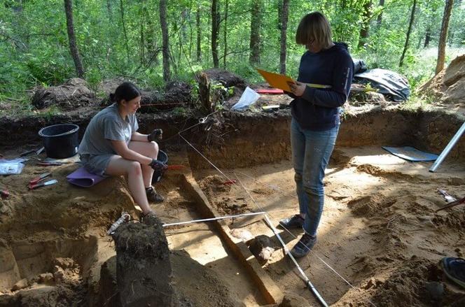 Archeolodzy zakończyli wykopaliska na Mazurach. Co udało im się odkryć? [ZDJĘCIA]