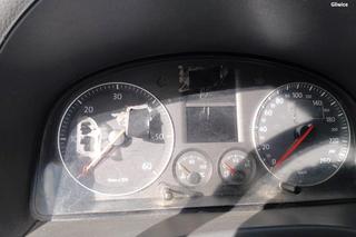 Śląskie: Tak zardzewiałego auta policjanci dawno nie widzieli. Kilka dni temu było ok!