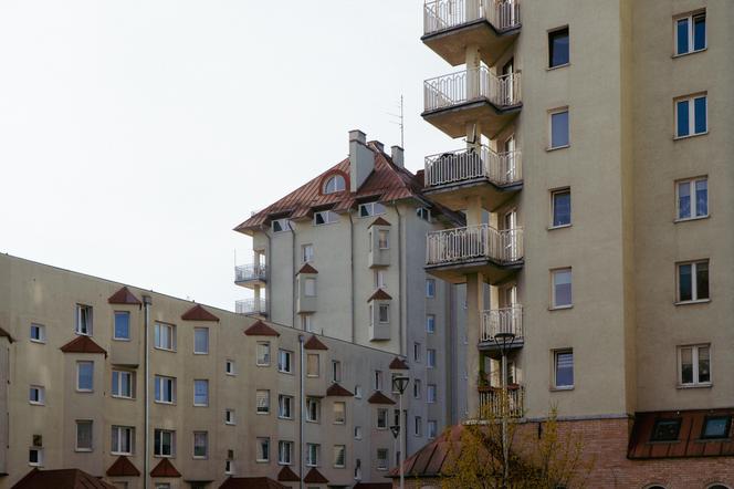 Blok-zamek w Krakowie - zdjęcia. Zobacz Wawel z wielkiej płyty