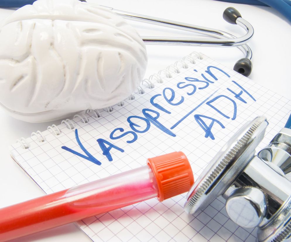 Zespoł SIADH, czyli zespół Schwartza-Battera (skrót od angielskiego syndrome of inappropriate antidiuretic hormone secretion) to zespół niewłaściwego uwalniania wazopresyny.