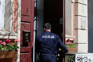 Matura 2022. Policjanci weszli do warszawskich liceów po alarmie bombowym