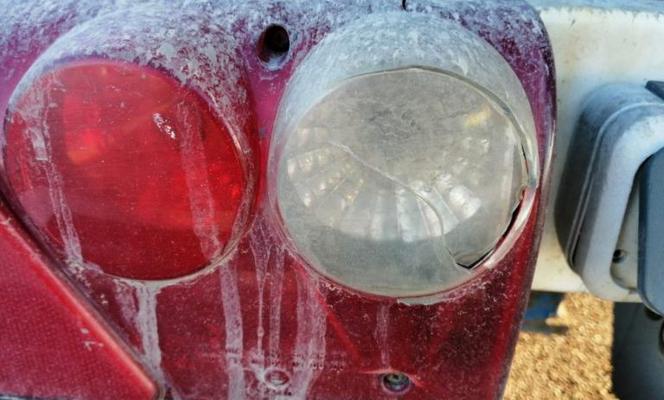 94-tonowy transport. Bez zezwolenia, na zdartych oponach i z szeregiem innych naruszeń