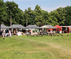 Pierwszy tegoroczny „Brunch pod chmurką” w Lublinie za nami. Było dobre jedzenie, muzyka i prelekcje