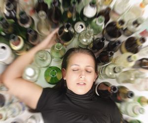 Syndrom DDA (dorosłe dzieci alkoholików) - objawy i zasady terapii