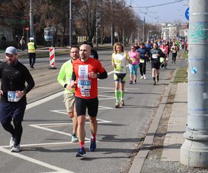 21. Bieg „Recordowa Dziesiątka - zdjęcia z trasy