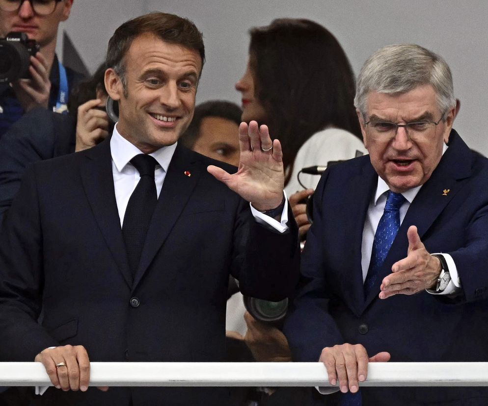 Szef MKOl Thomas Bach i prezydent Francji Emmanuel Macron