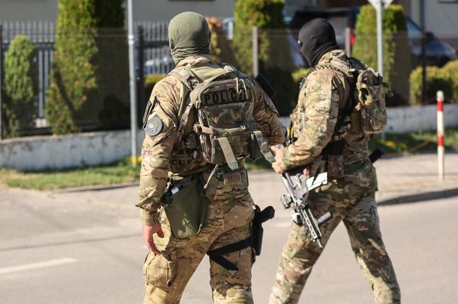 Małopolska. Piąta doba obławy na 57-latka na Limanowszczyźnie