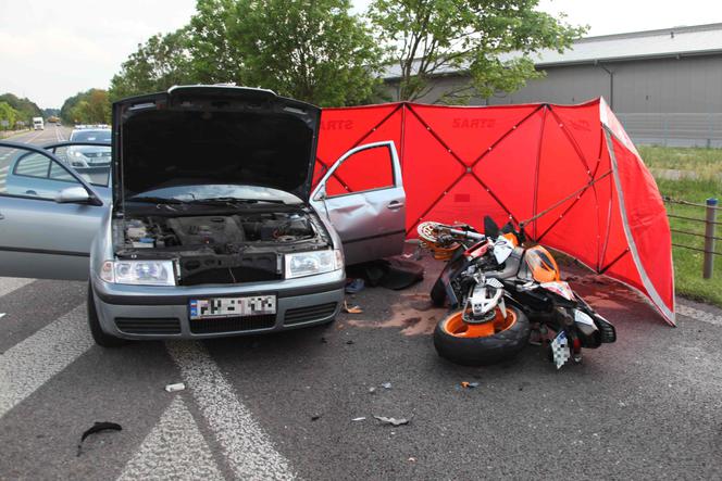 wypadek, motocyklista
