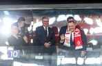 Karol Nawrocki pozdrowił chłopca na meczu Polska - Finlandia