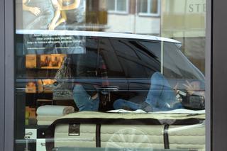 MARCIN DUBIENIECKI SIEDZIAŁ TERAZ LEŻY