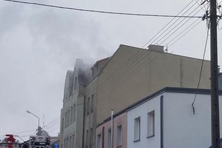 Śmiertelny pożar. W mieszkaniu znaleziono zwęglone ciało [ZDJĘCIA]