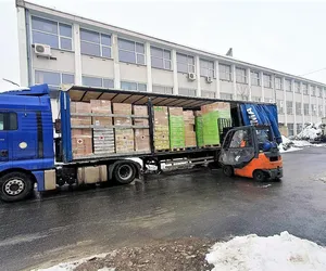Kolejny tir pełen żywności, odzieży i sprzętu elektronicznego  pojechał z Bielska -Białej na Ukrainę. Transport trafi do Kicmania 