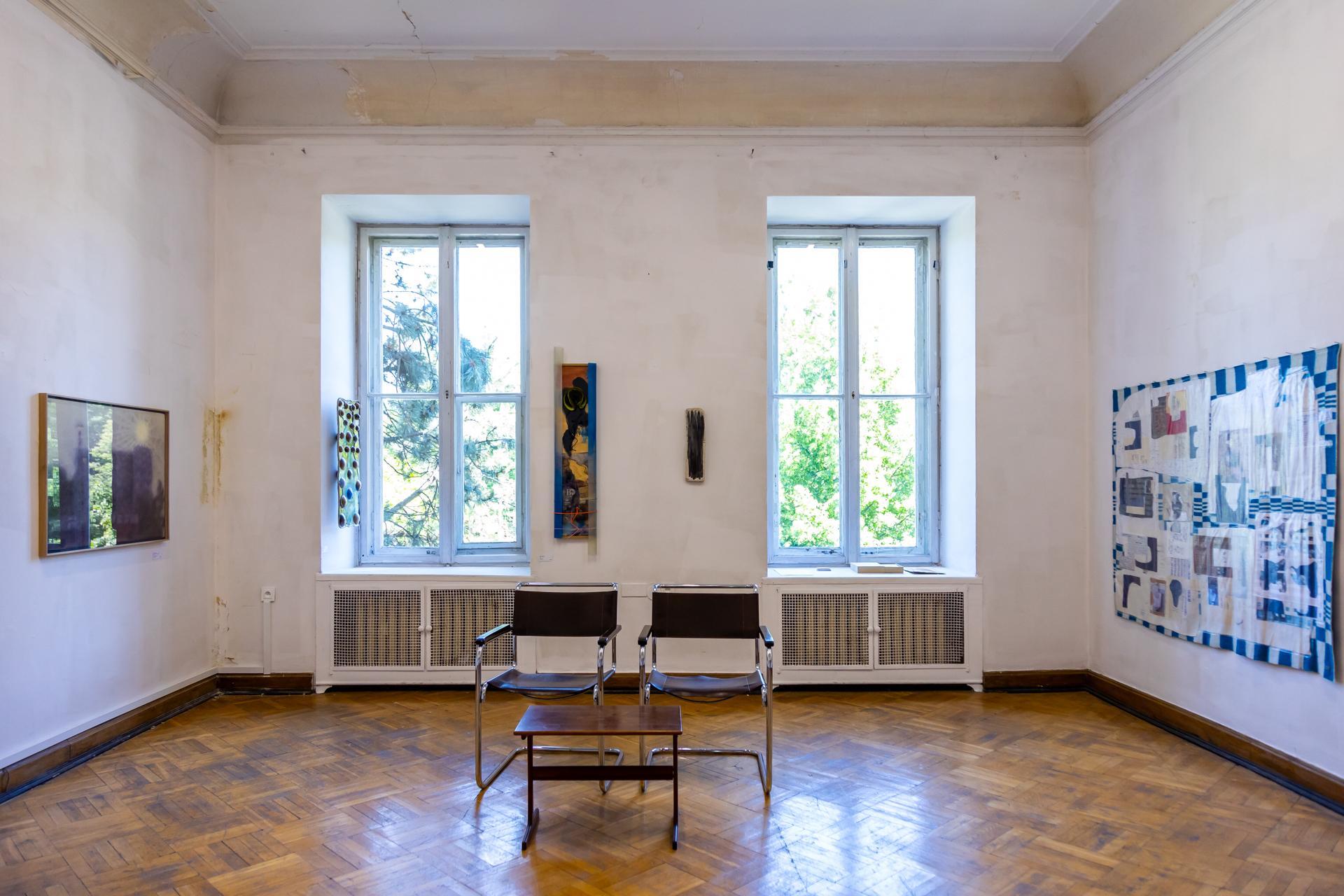 NADA Villa czyli Willa Gawrońskich w Warszawie - zdjęcia wnętrz zabytkowego pałacu i byłej ambasady
