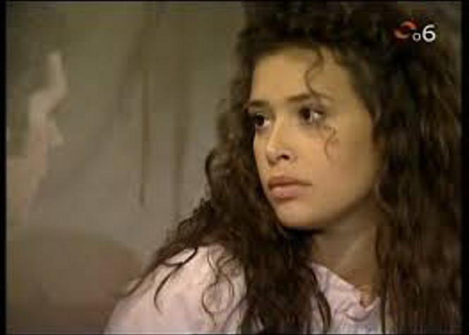 Angie Cepeda zagra u Vegi w "Kobiety Maffi"