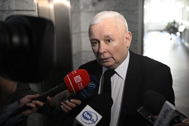 Kaczyński spotkał się z Brejzą przed sądem