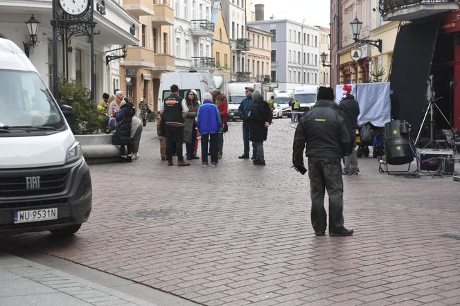 W Toruniu kręcą film. Ma być hitem TVP. Mamy zdjęcia z planu