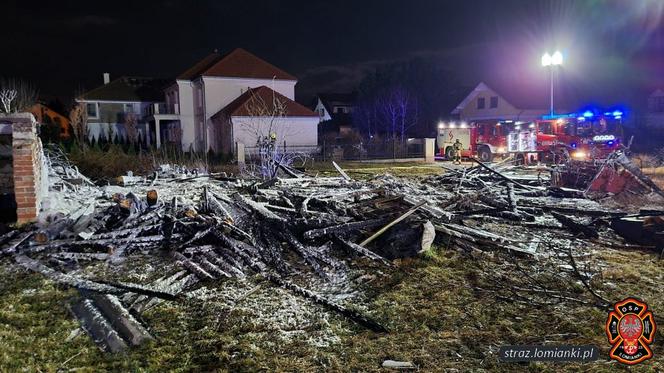  Pożar pustostanu. Łomianki, ul. Rolnicza