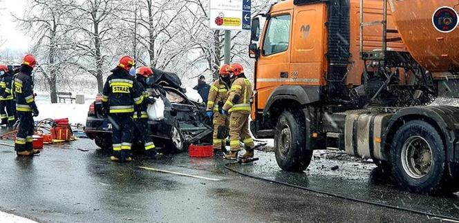 Potworny wypadek na Przyczółkowej