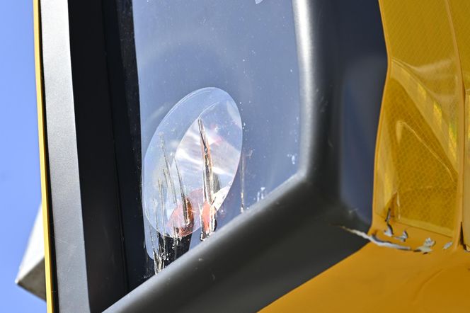 "Ulubiony" fotoradar warszawskich kierowców ponownie zniszczony. Działał 24 godziny