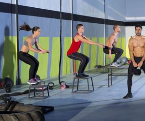 Trening plyometryczny (skocznościowy): na czym polega? Jakie daje efekty?