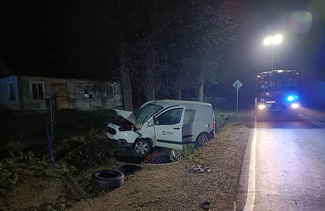 Pijany kierowca bez uprawnień doprowadził do czołowego zderzenia
