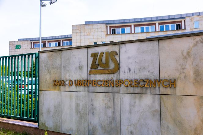 Polacy ruszyli po wakacje od ZUS