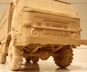 Model ciężarówki Star wykonany z drewna