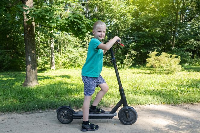 Nowy obowiązek na rower i hulajnogę. Środowiska cyklistów protestują