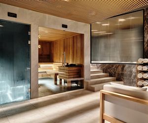 Movenpick Grand Hotel