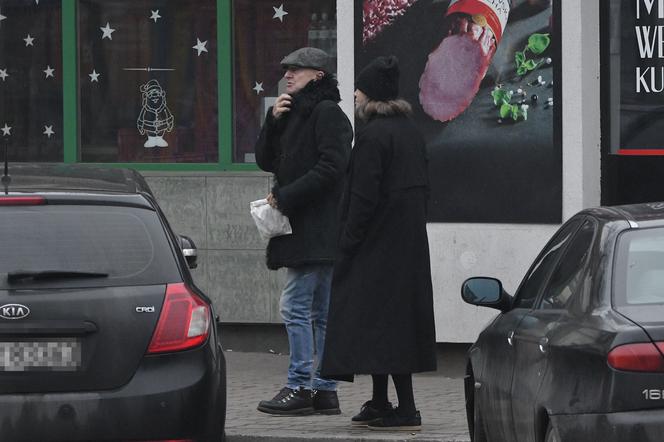 Amant zabrał żonę na pączki 