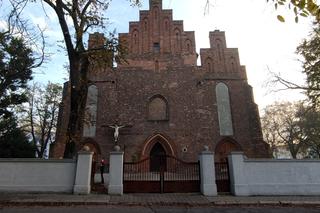 Pogrzeb zamordowanej 13-latki. Bliscy żegnają Nadię w Inowrocławiu