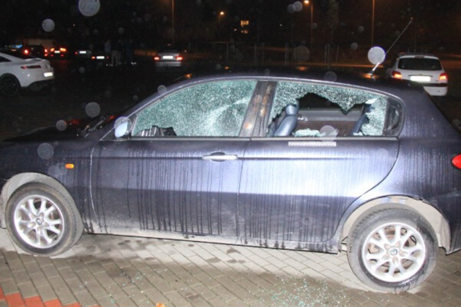 Strzały w Płońsku. Mężczyzna atakował samochody, w jednym siedział kierowca
