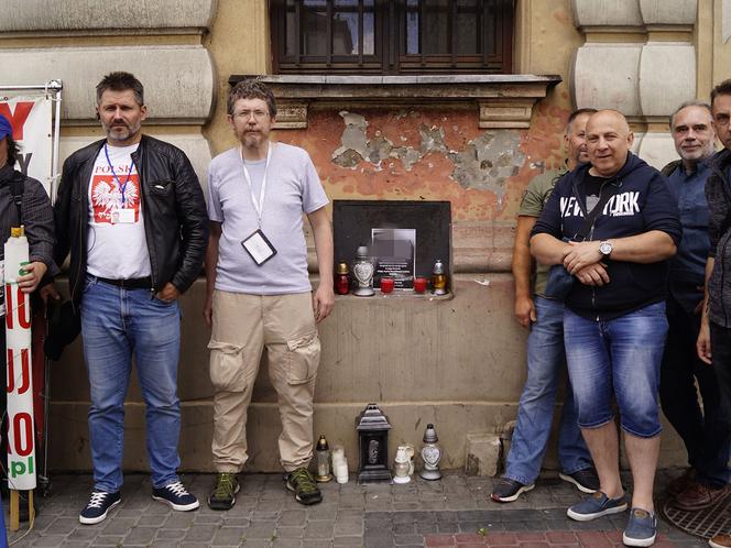 Protest rodziców przeciw alienacji pod sądem w Przemyślu