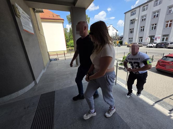 Doprowadzenie Kamili K. i Eryka L.